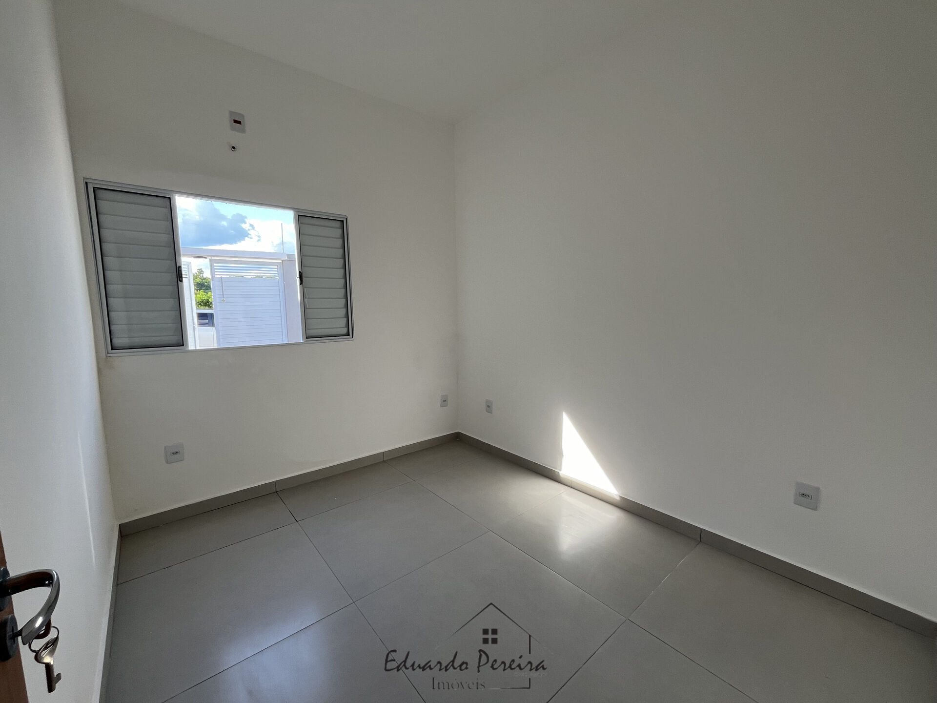 Casa à venda com 2 quartos, 64m² - Foto 18