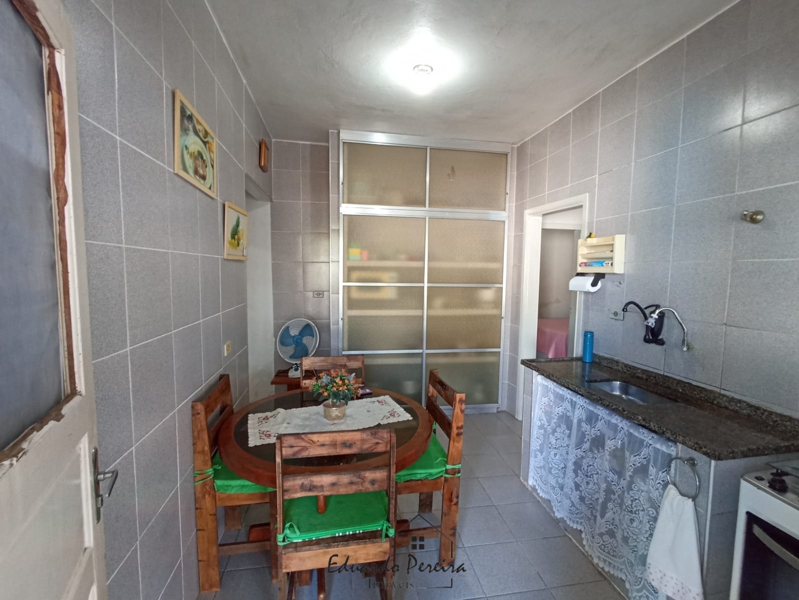 Casa à venda com 2 quartos, 69m² - Foto 8