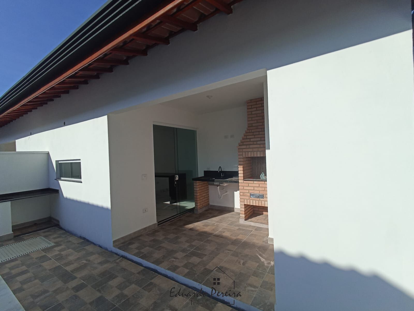 Casa à venda com 2 quartos, 96m² - Foto 17