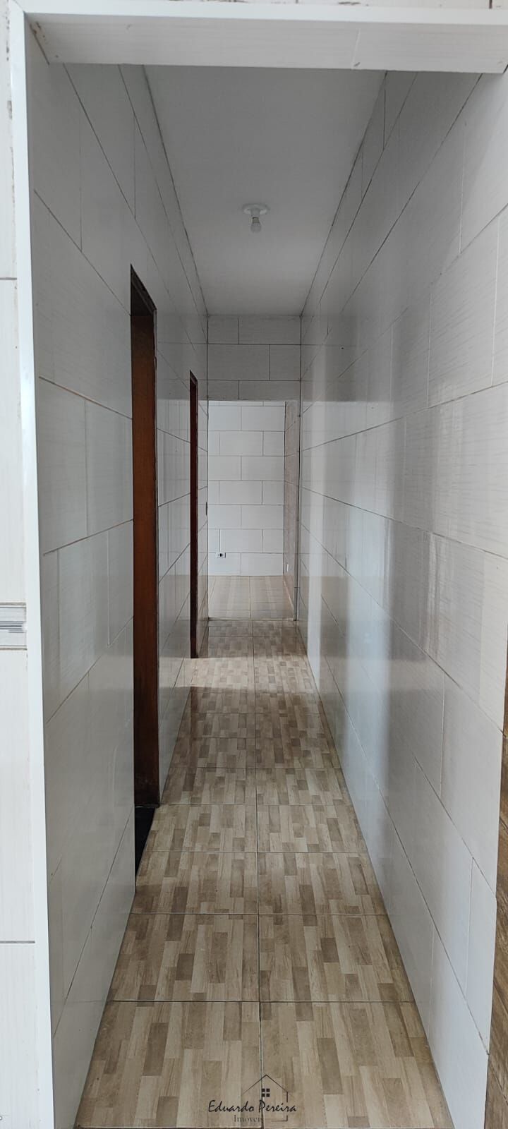 Casa à venda com 2 quartos, 106m² - Foto 11