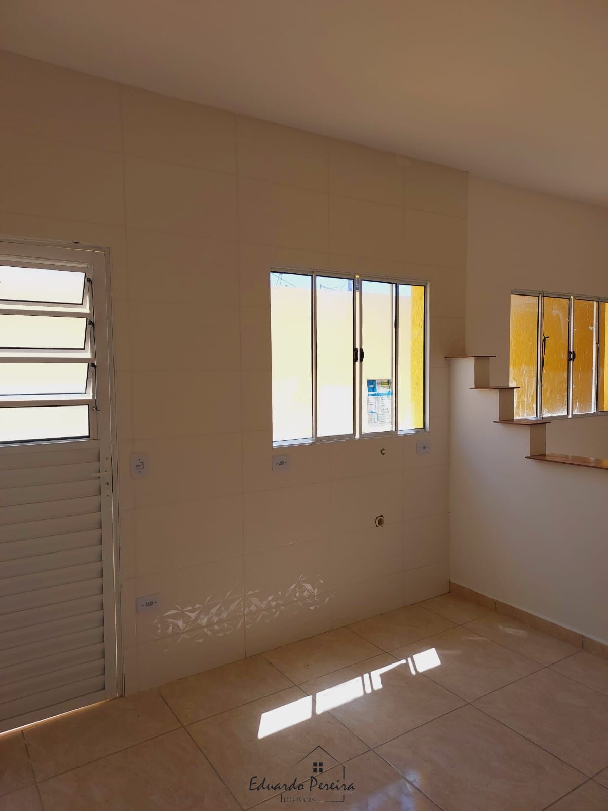 Casa à venda com 2 quartos, 56m² - Foto 10