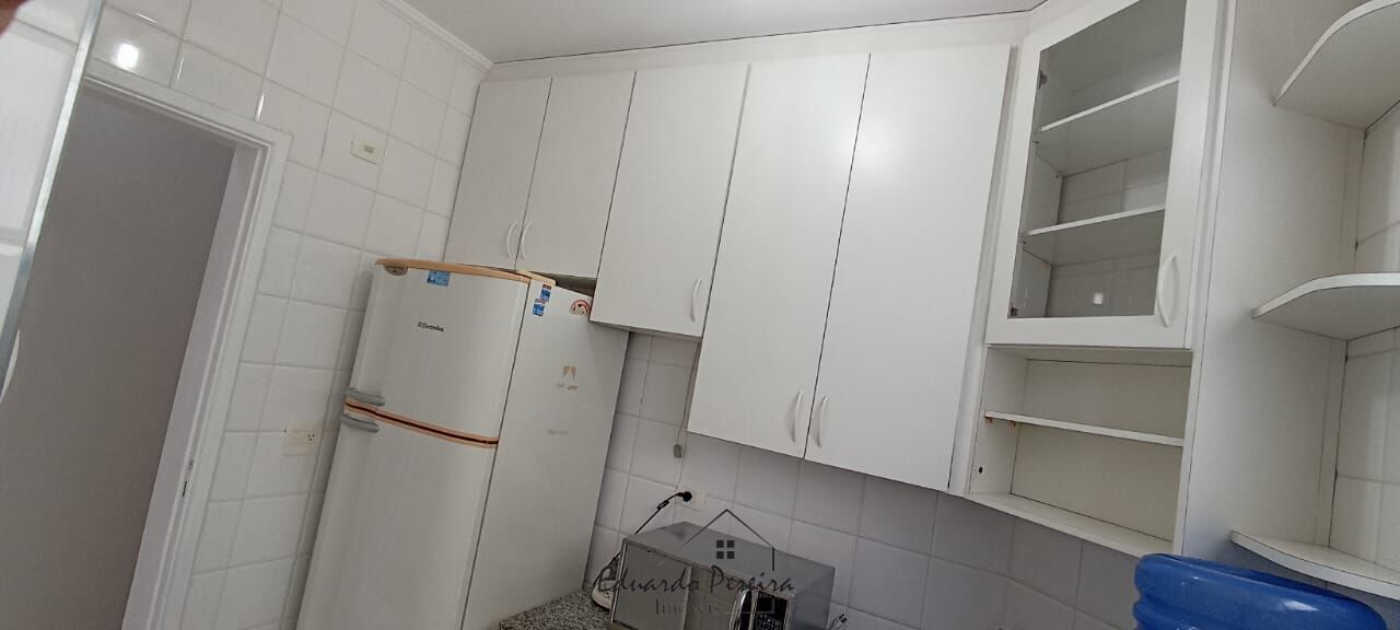 Apartamento para alugar com 2 quartos, 85m² - Foto 8