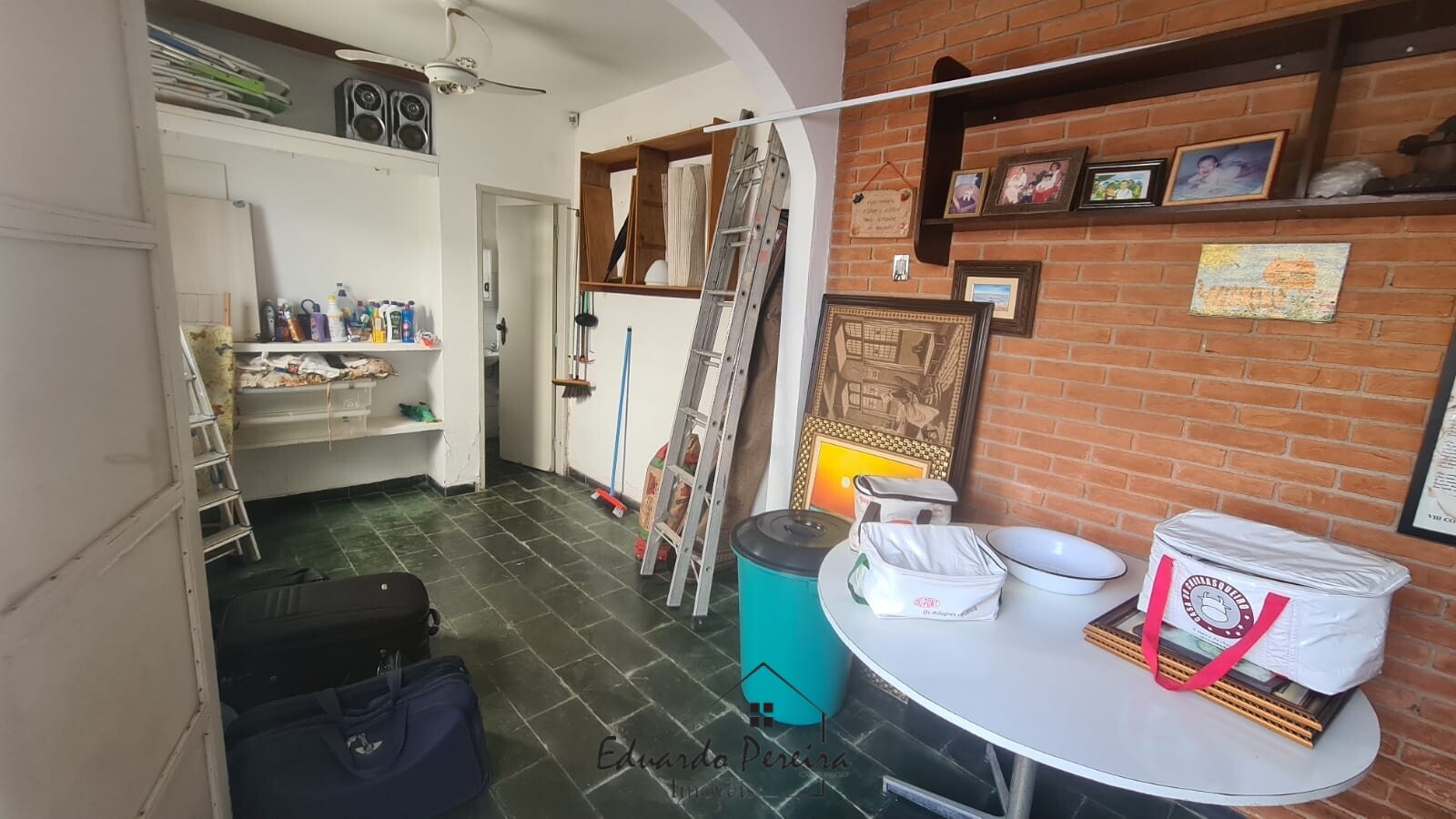 Casa à venda com 4 quartos, 236m² - Foto 15