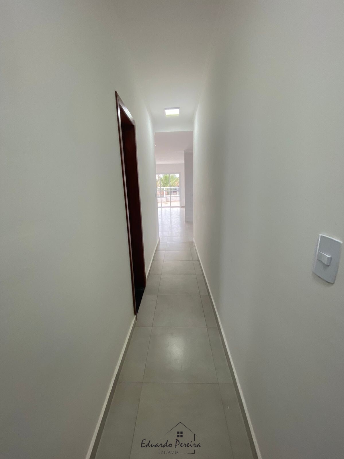 Apartamento à venda com 2 quartos, 100m² - Foto 10