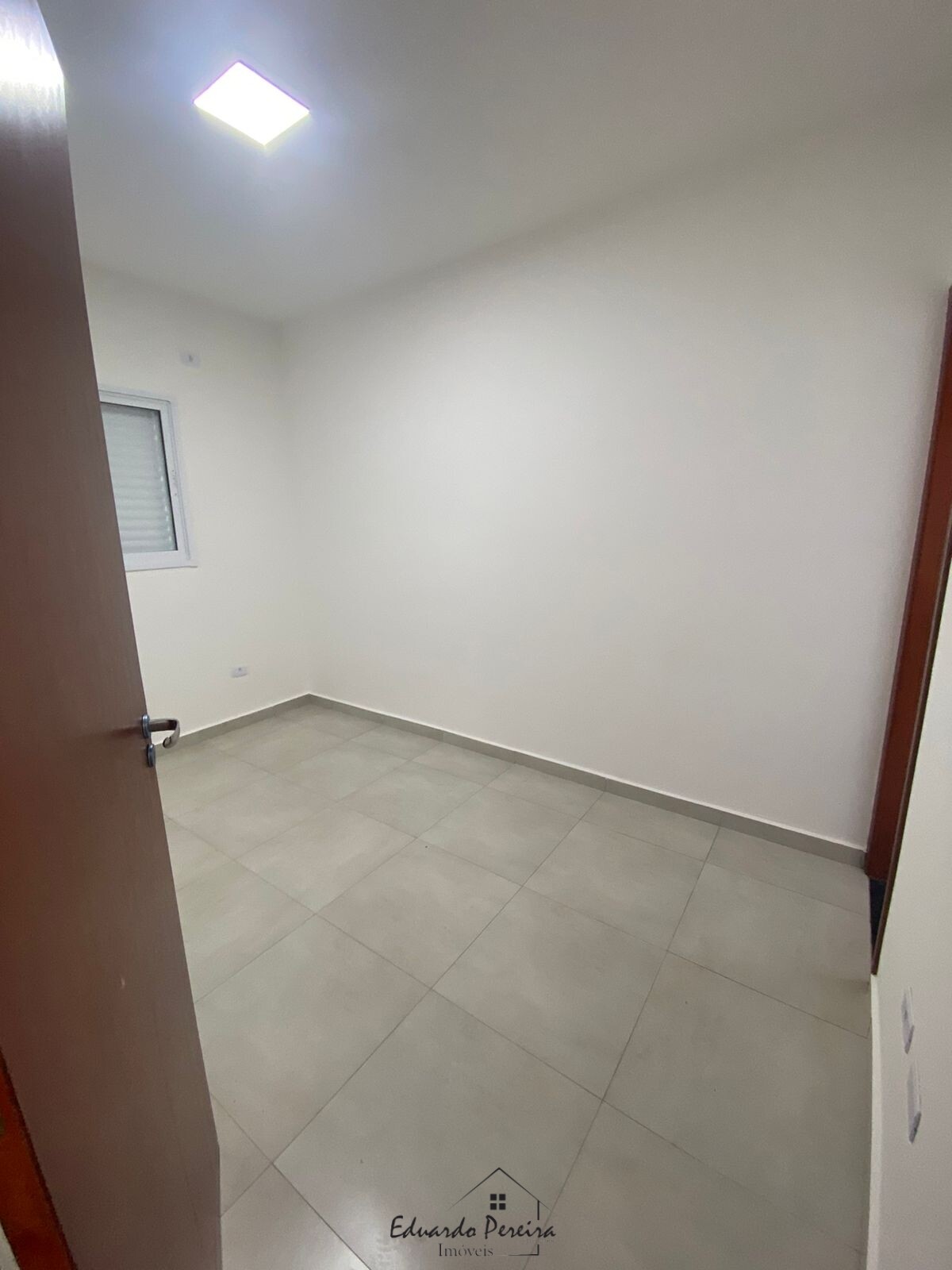 Apartamento à venda com 2 quartos, 100m² - Foto 13