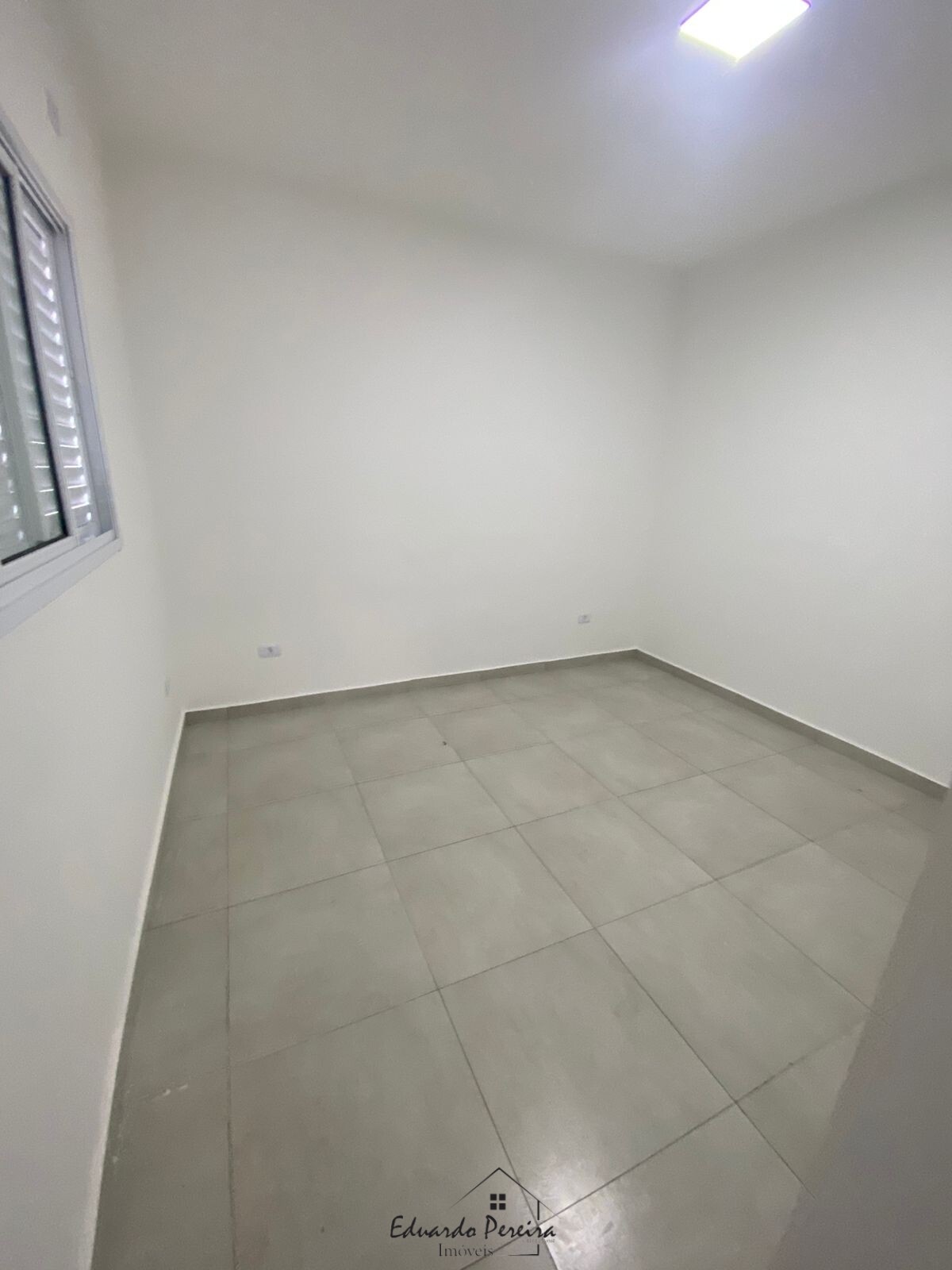 Apartamento à venda com 2 quartos, 100m² - Foto 11