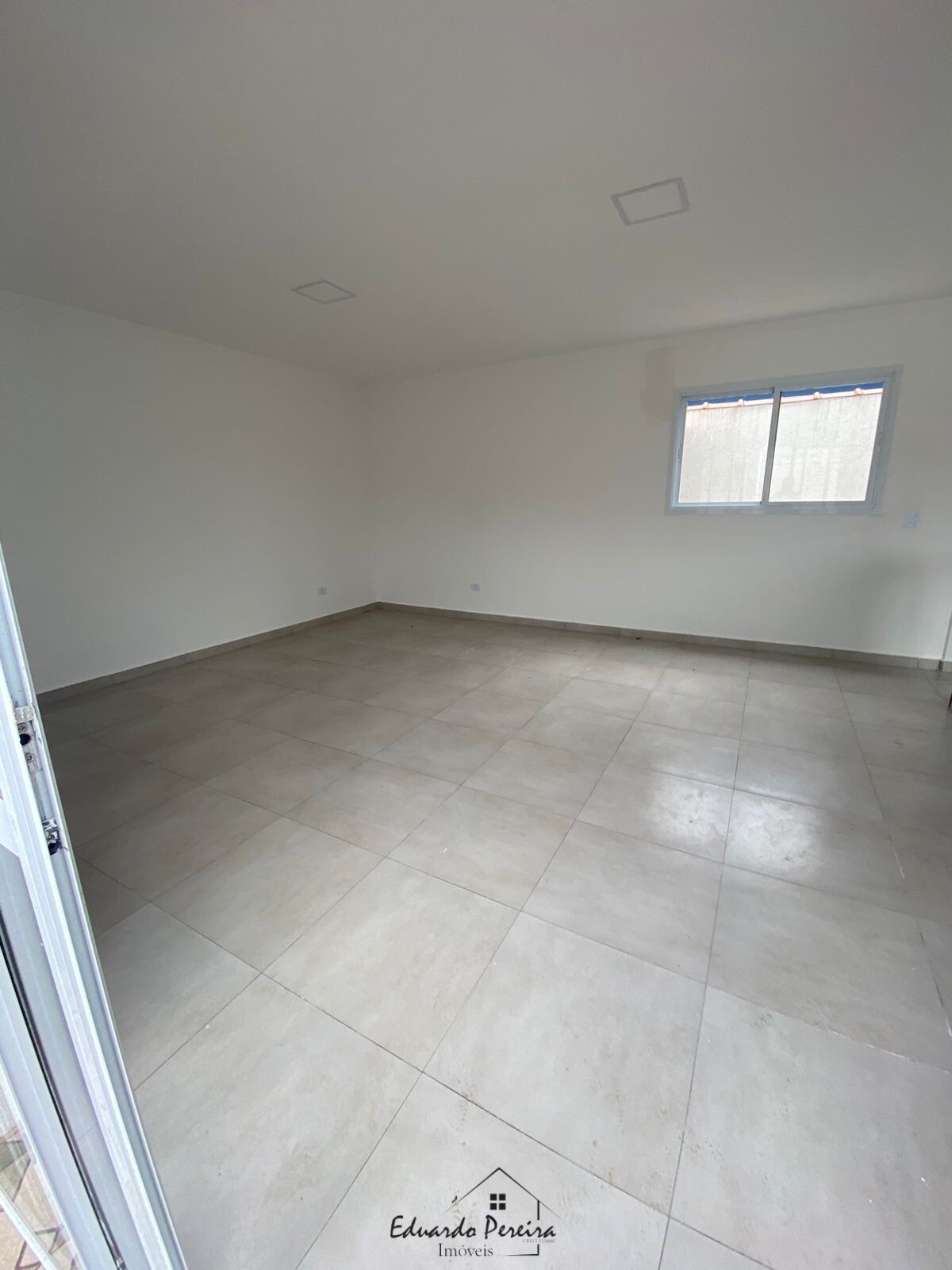 Apartamento à venda com 2 quartos, 100m² - Foto 23