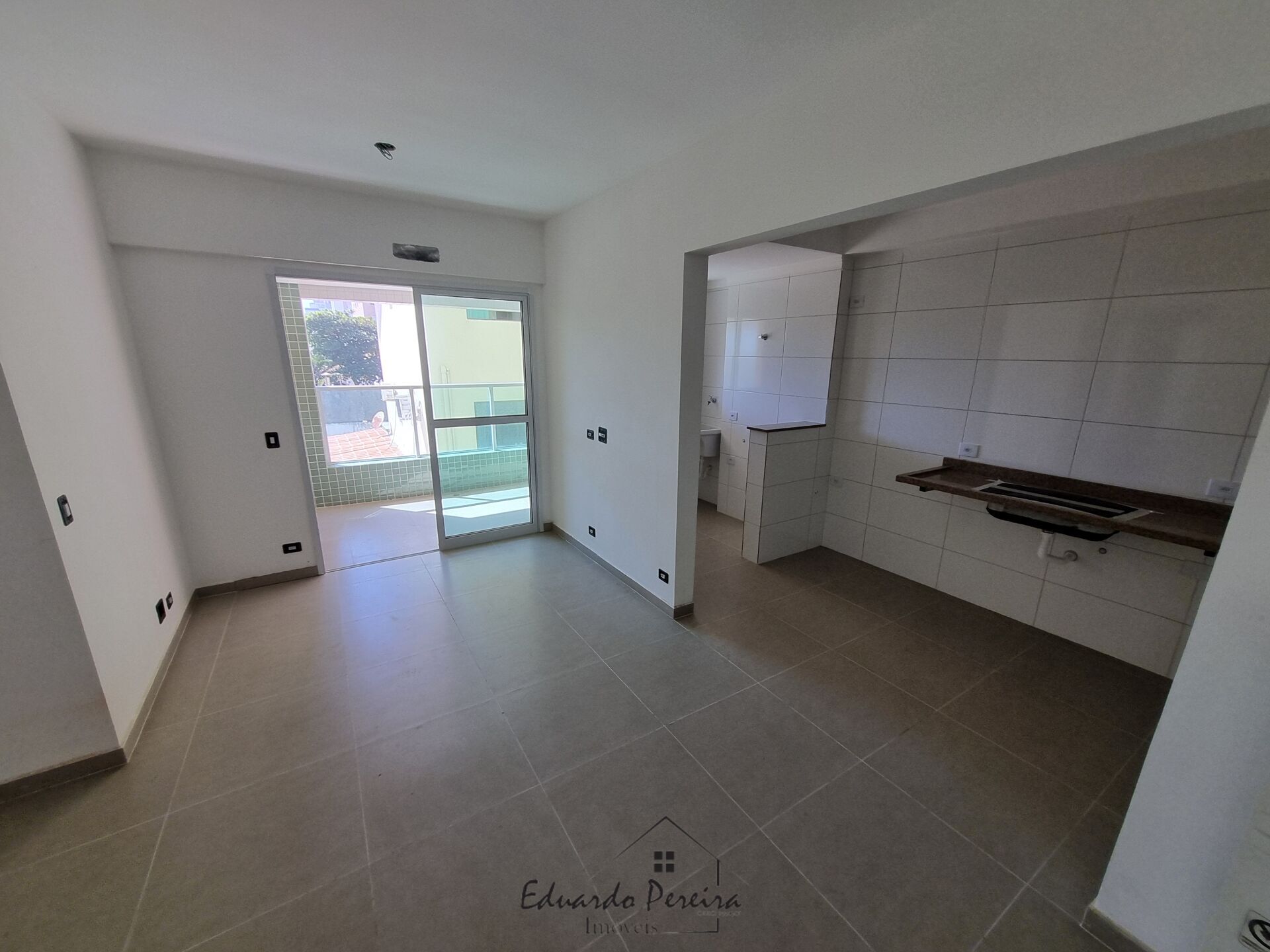 Apartamento à venda com 2 quartos, 71m² - Foto 6