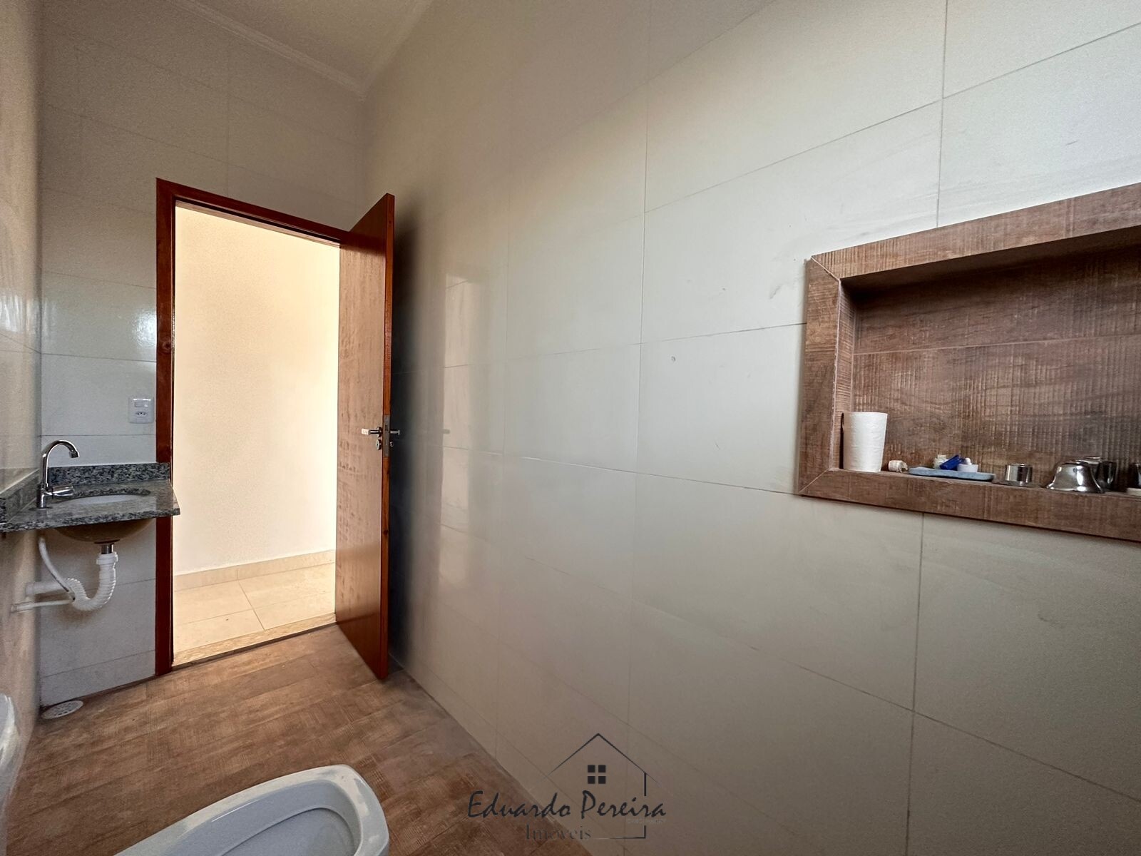 Casa à venda com 3 quartos, 81m² - Foto 14