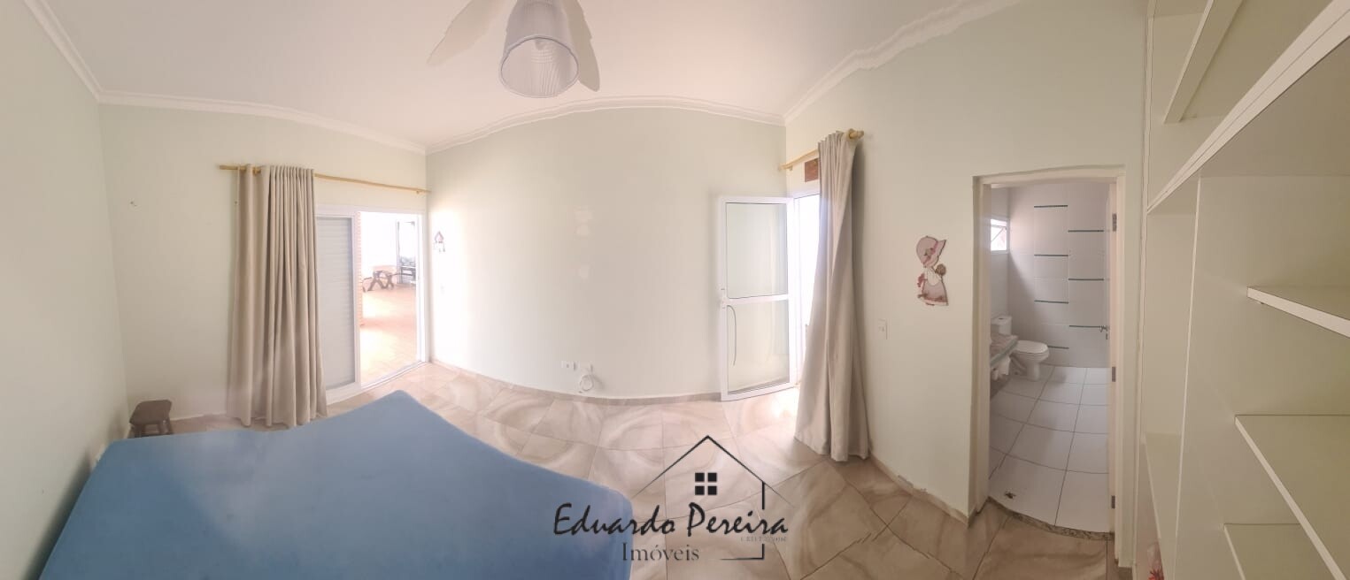 Casa à venda com 6 quartos, 250m² - Foto 21