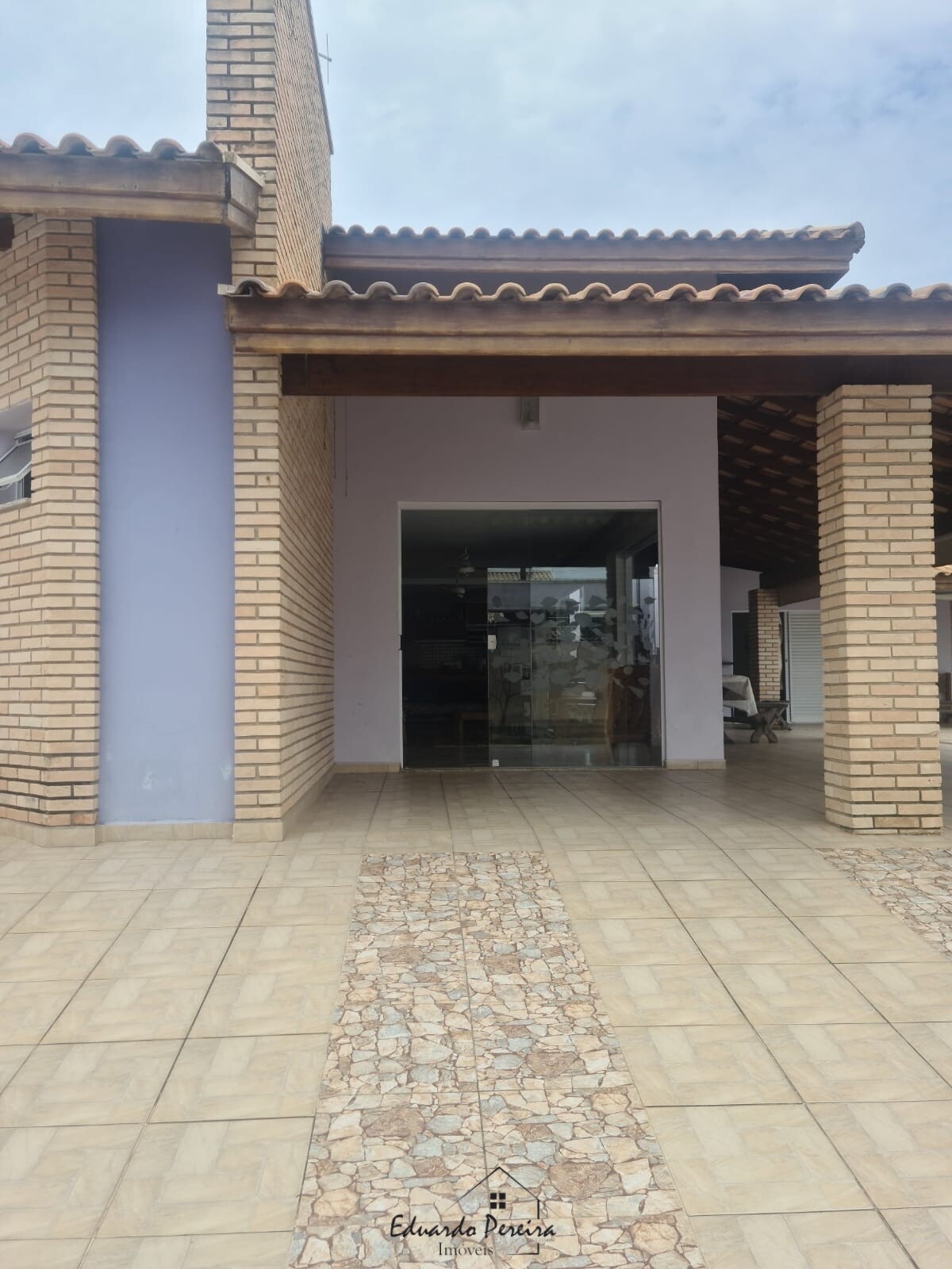 Casa à venda com 6 quartos, 250m² - Foto 48