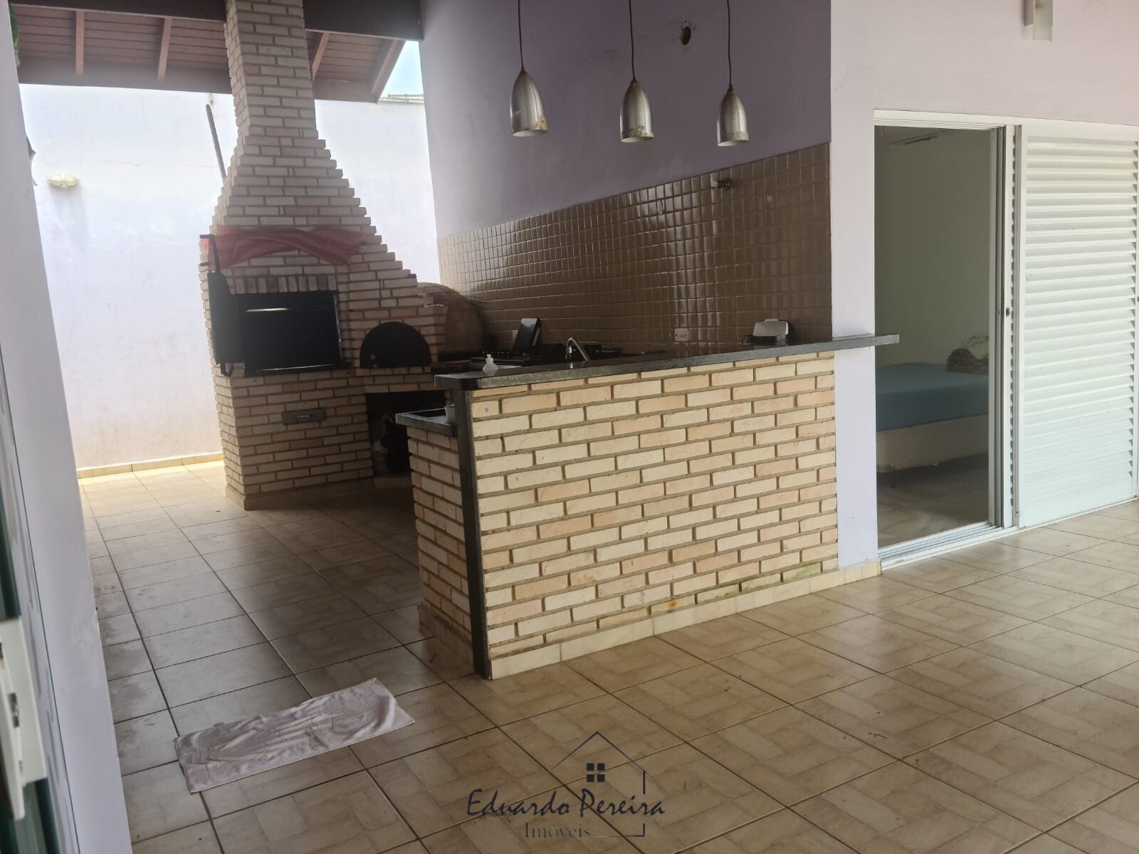 Casa à venda com 6 quartos, 250m² - Foto 31