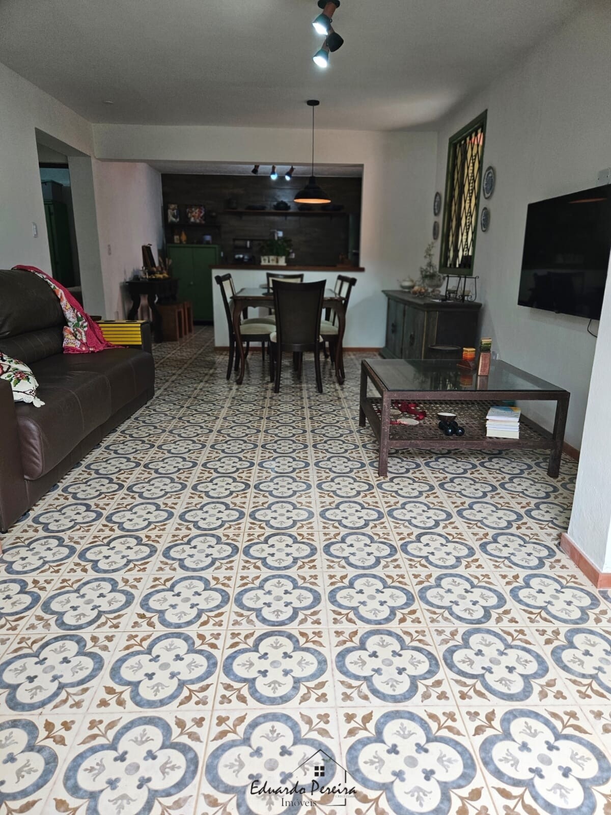 Sobrado à venda com 6 quartos, 276m² - Foto 29