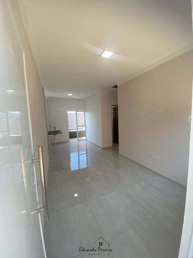 Casa de Condomínio à venda com 2 quartos, 50m² - Foto 2