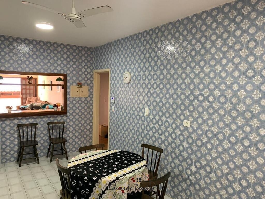 Casa à venda com 3 quartos, 156m² - Foto 4