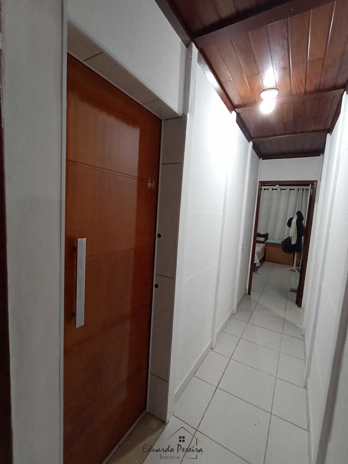 Casa à venda com 3 quartos, 94m² - Foto 9