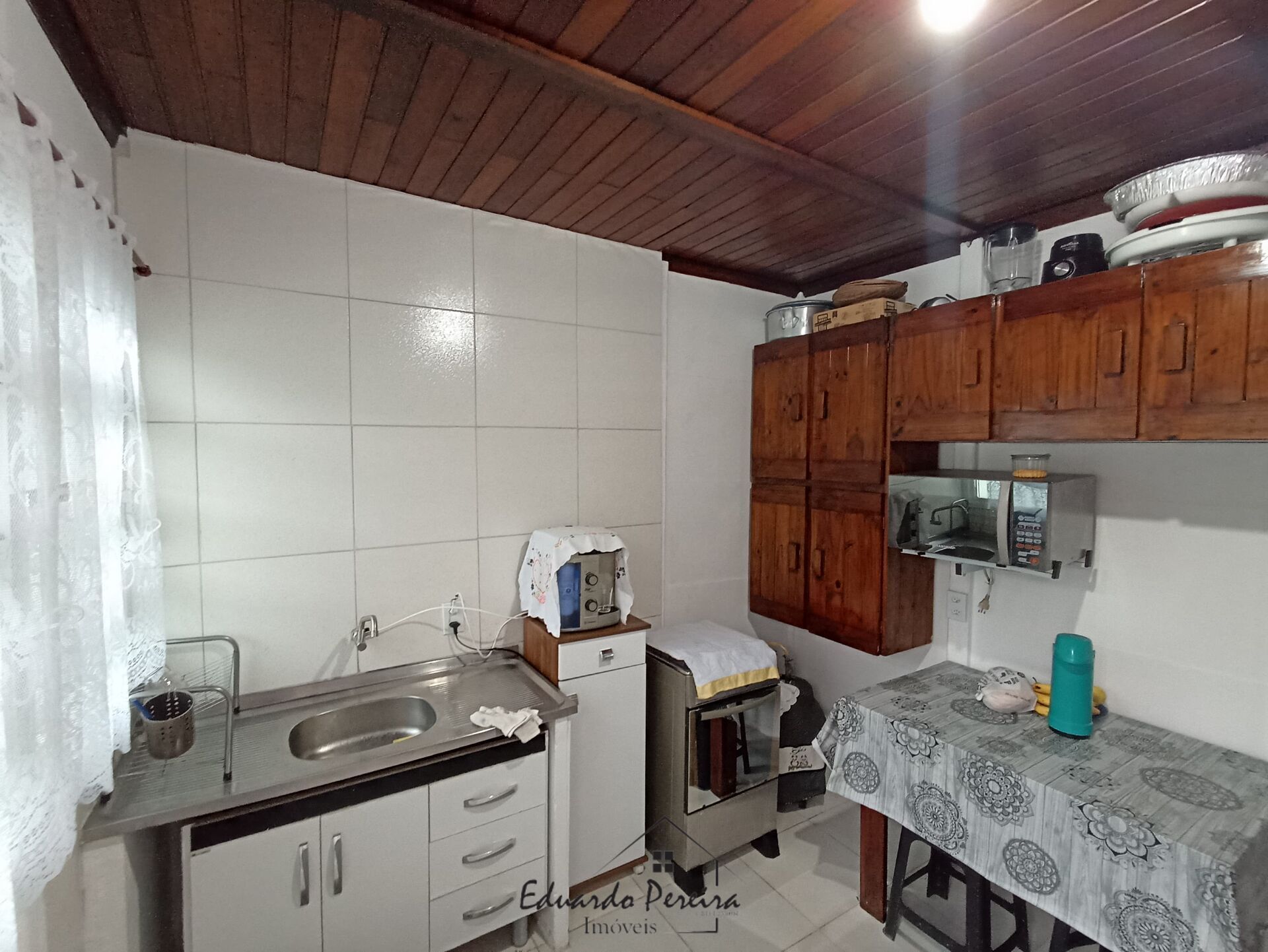 Casa à venda com 3 quartos, 94m² - Foto 6