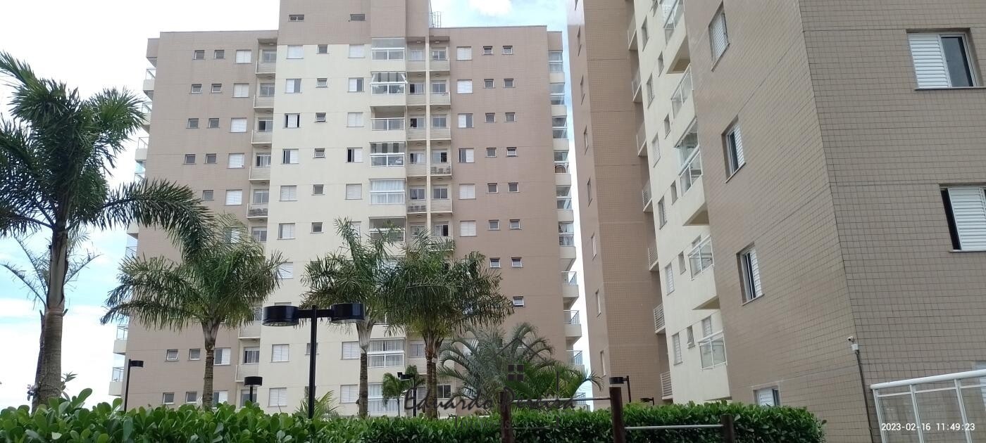 Apartamento à venda com 3 quartos, 65m² - Foto 2