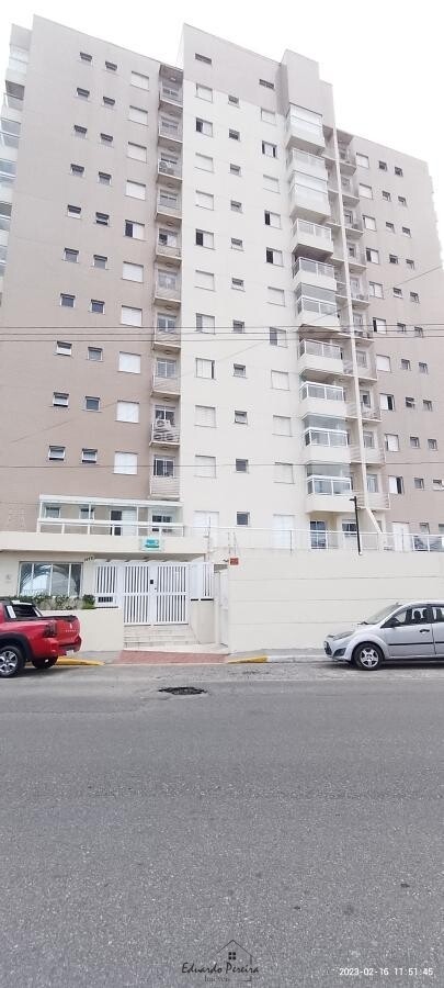 Apartamento à venda com 3 quartos, 65m² - Foto 3