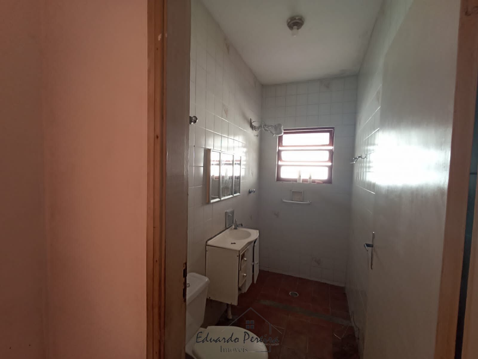 Casa à venda com 2 quartos, 56m² - Foto 14