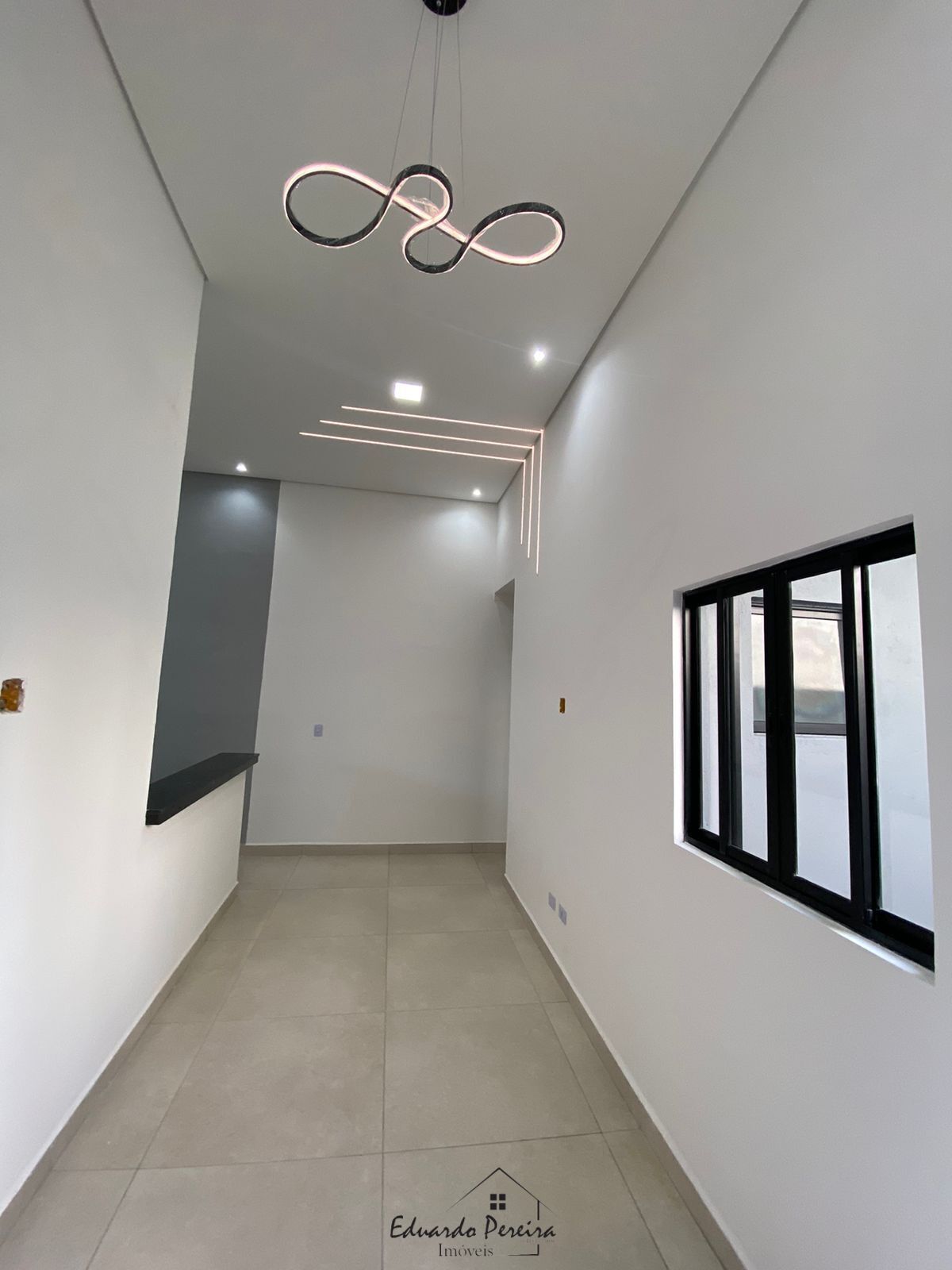 Casa à venda com 3 quartos, 90m² - Foto 5