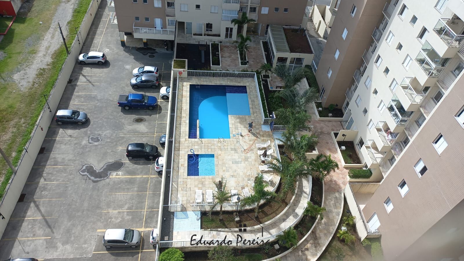 Apartamento à venda com 2 quartos, 103m² - Foto 1