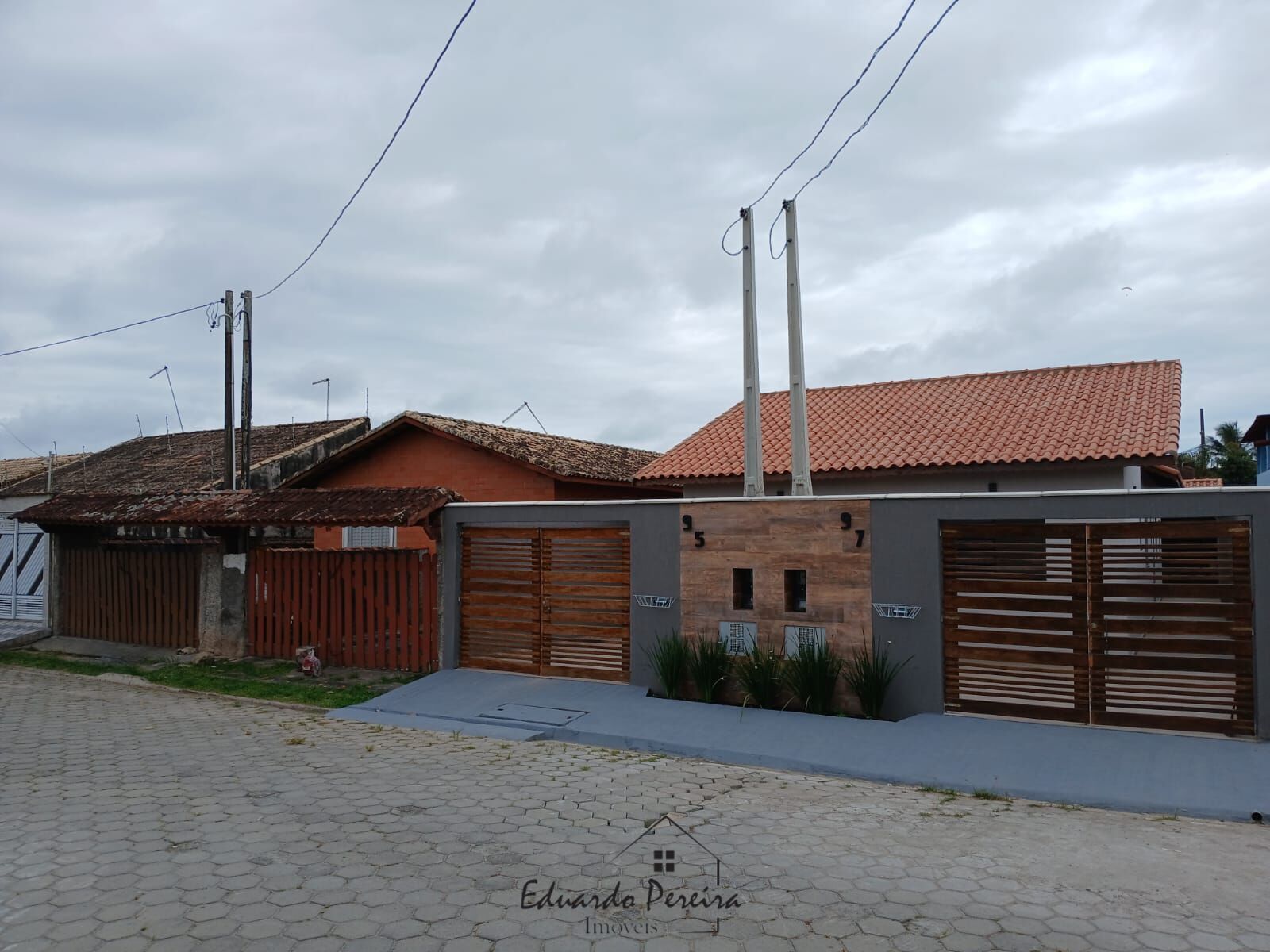 Casa à venda com 2 quartos, 63m² - Foto 20