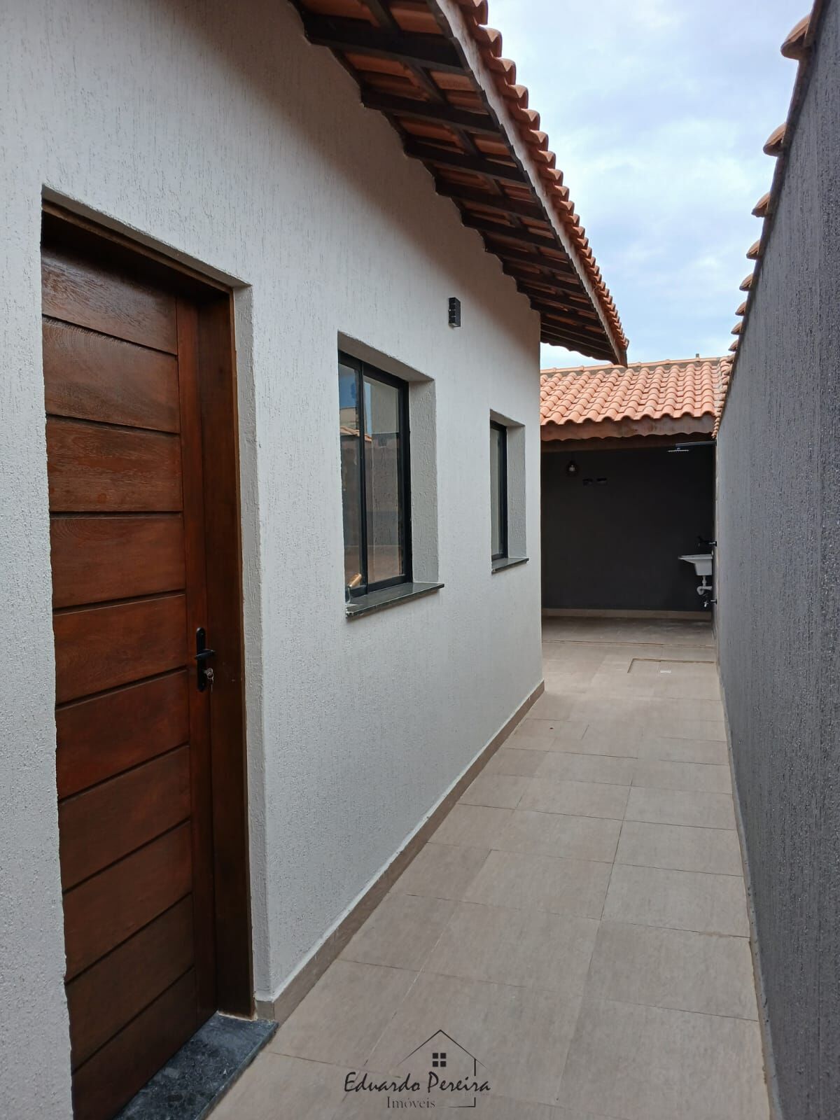 Casa à venda com 2 quartos, 63m² - Foto 17