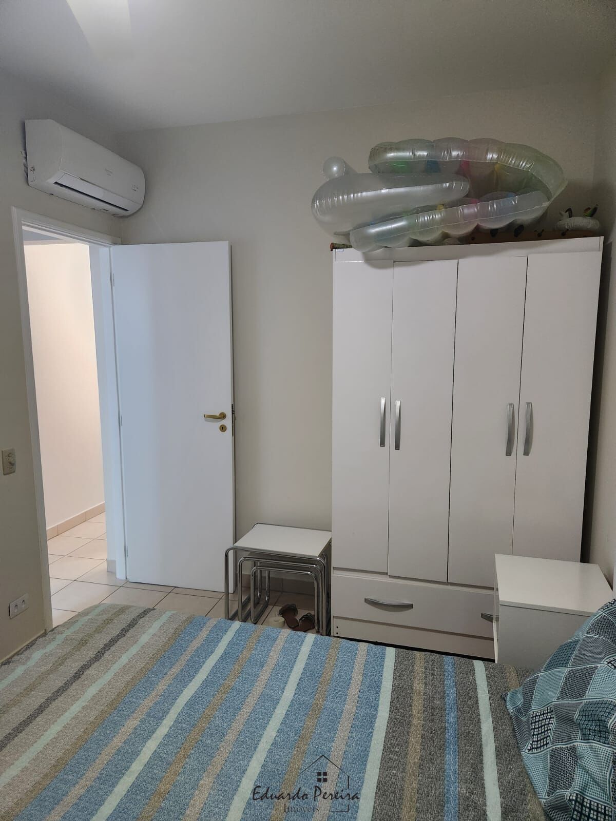 Apartamento à venda com 3 quartos, 93m² - Foto 9