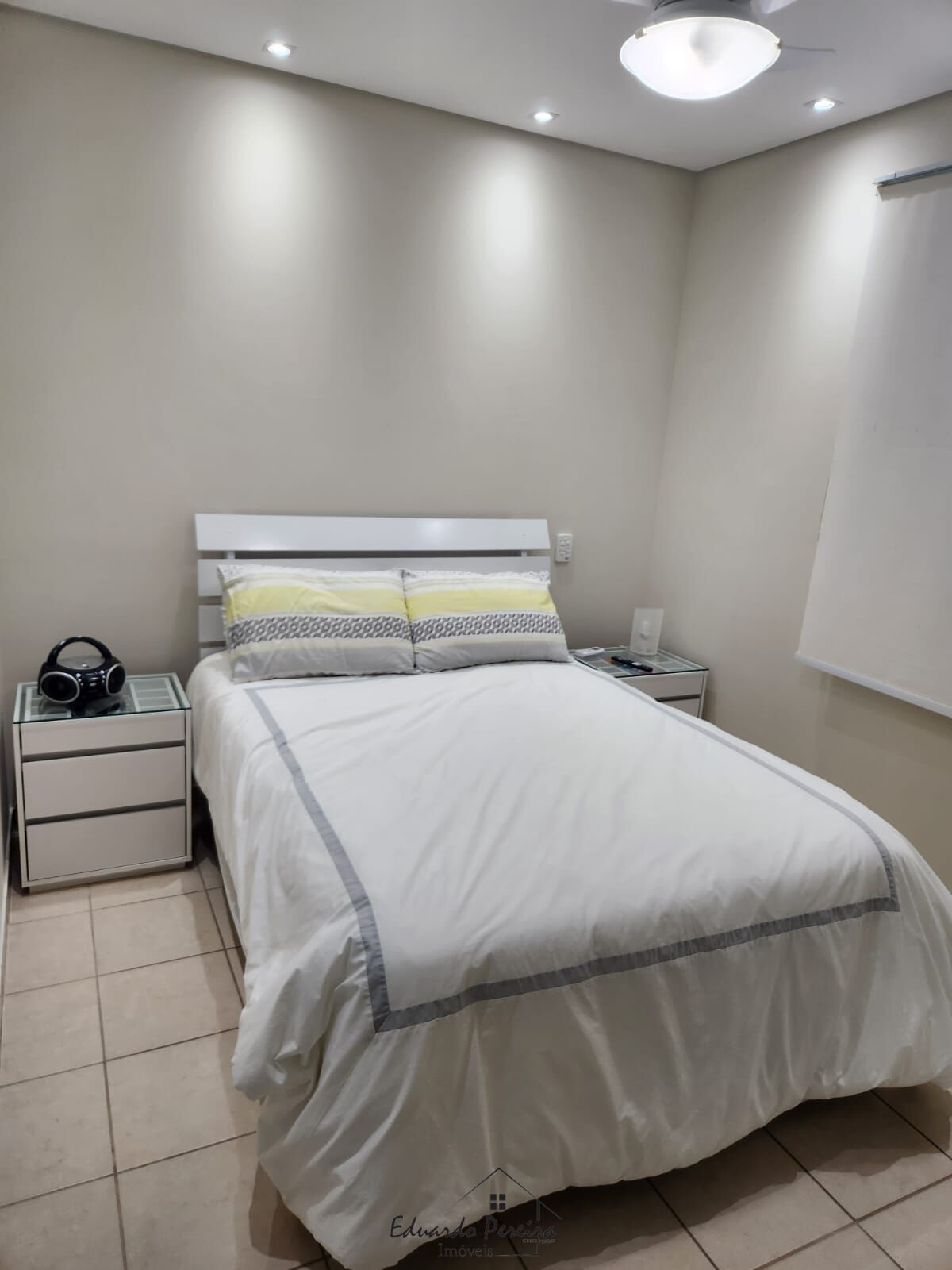 Apartamento à venda com 3 quartos, 93m² - Foto 12