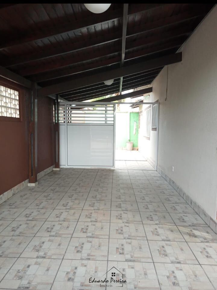 Casa à venda com 3 quartos, 76m² - Foto 18