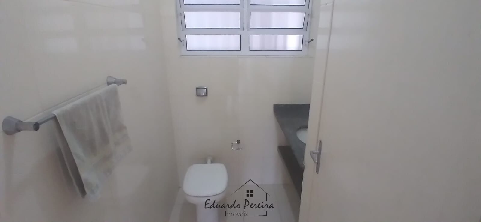 Casa à venda com 3 quartos, 76m² - Foto 13