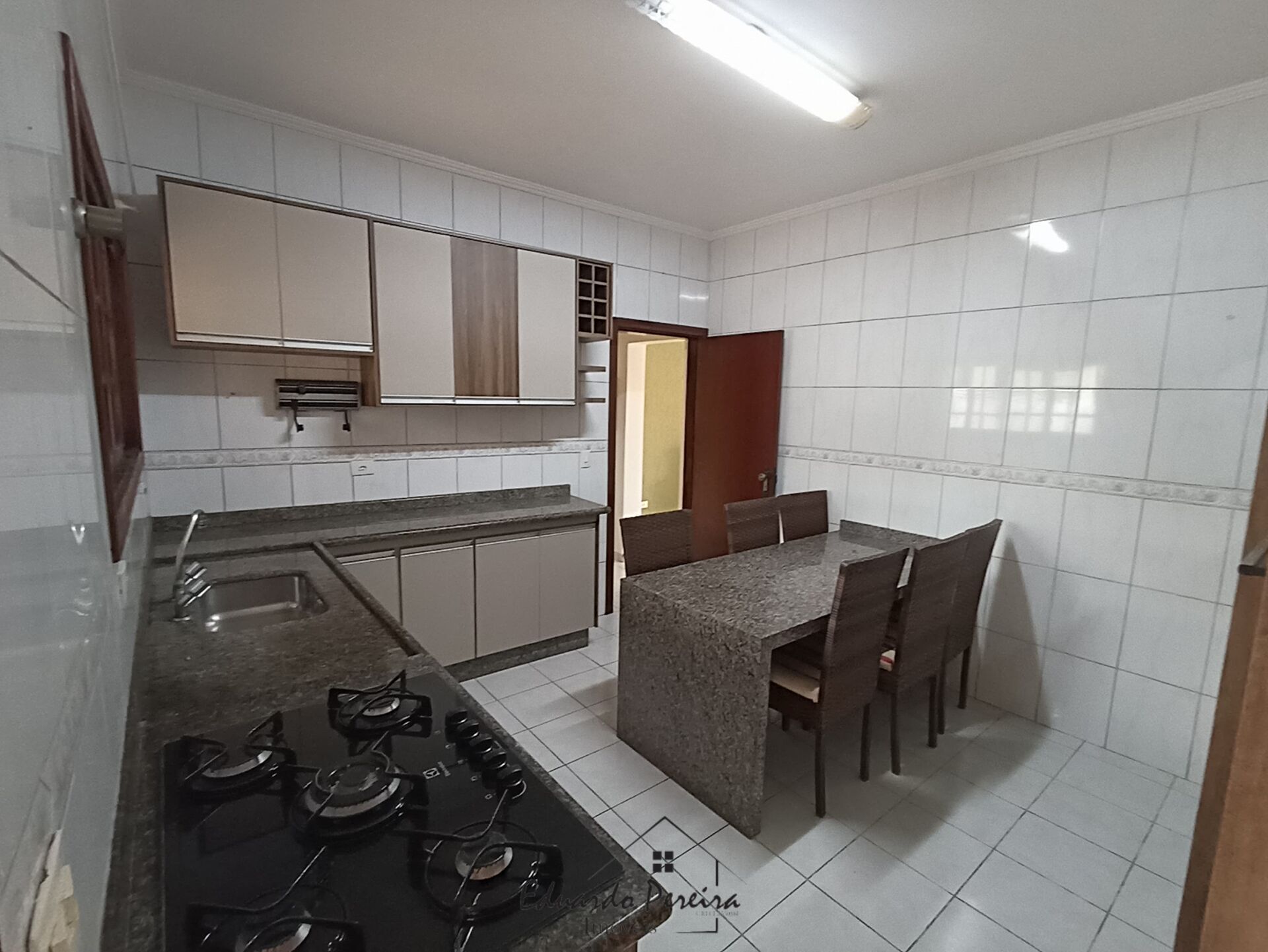 Casa à venda com 2 quartos, 153m² - Foto 17