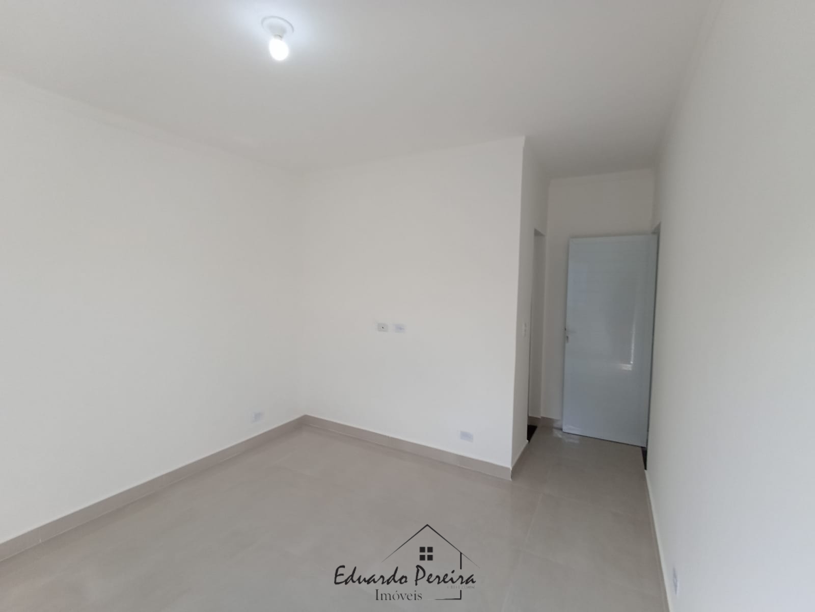 Casa à venda com 2 quartos, 86m² - Foto 12