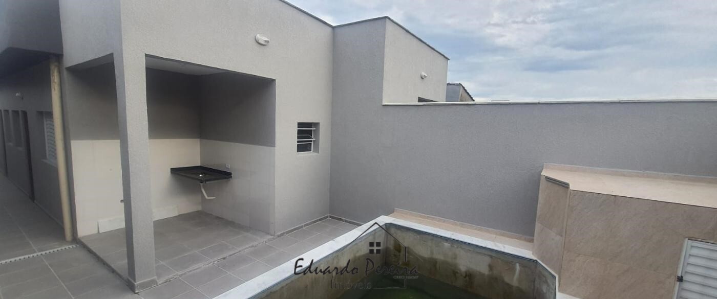 Casa à venda com 2 quartos, 125m² - Foto 11