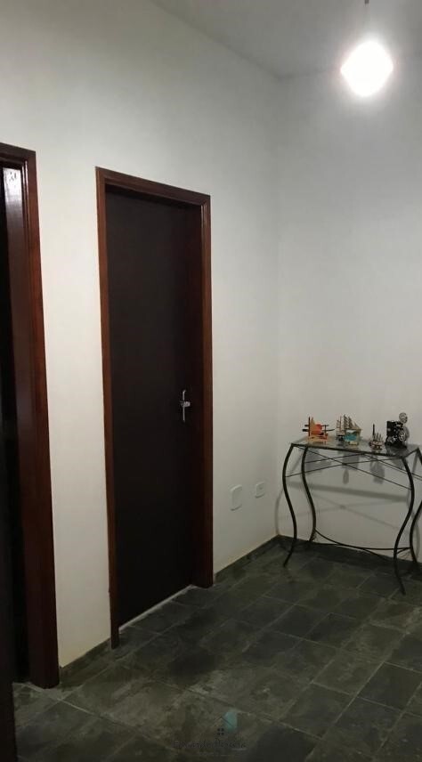 Casa à venda com 5 quartos, 311m² - Foto 17