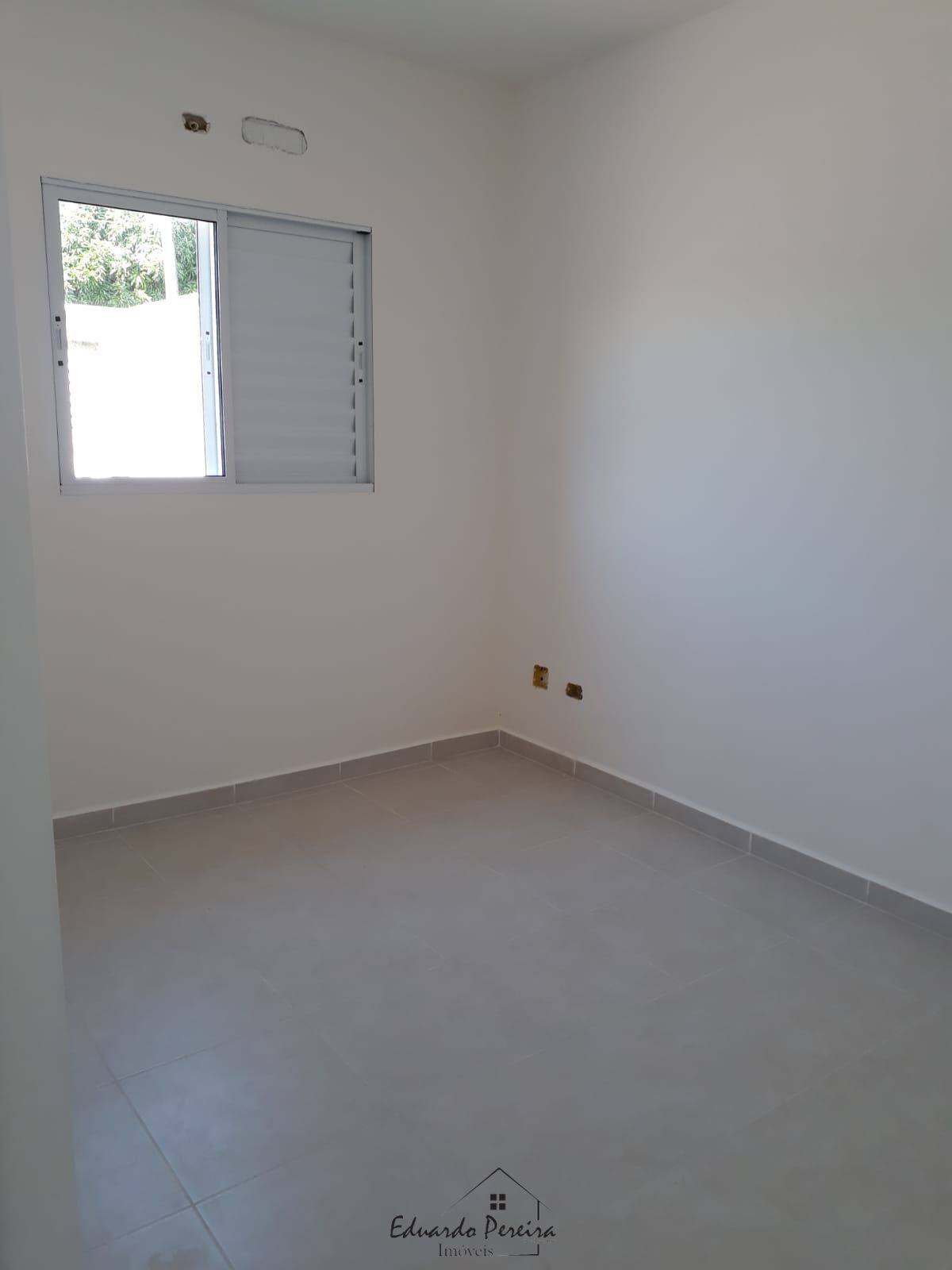 Casa à venda com 2 quartos, 60m² - Foto 6