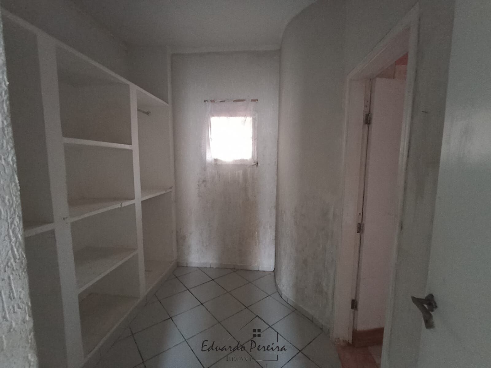 Casa à venda com 2 quartos, 250m² - Foto 22