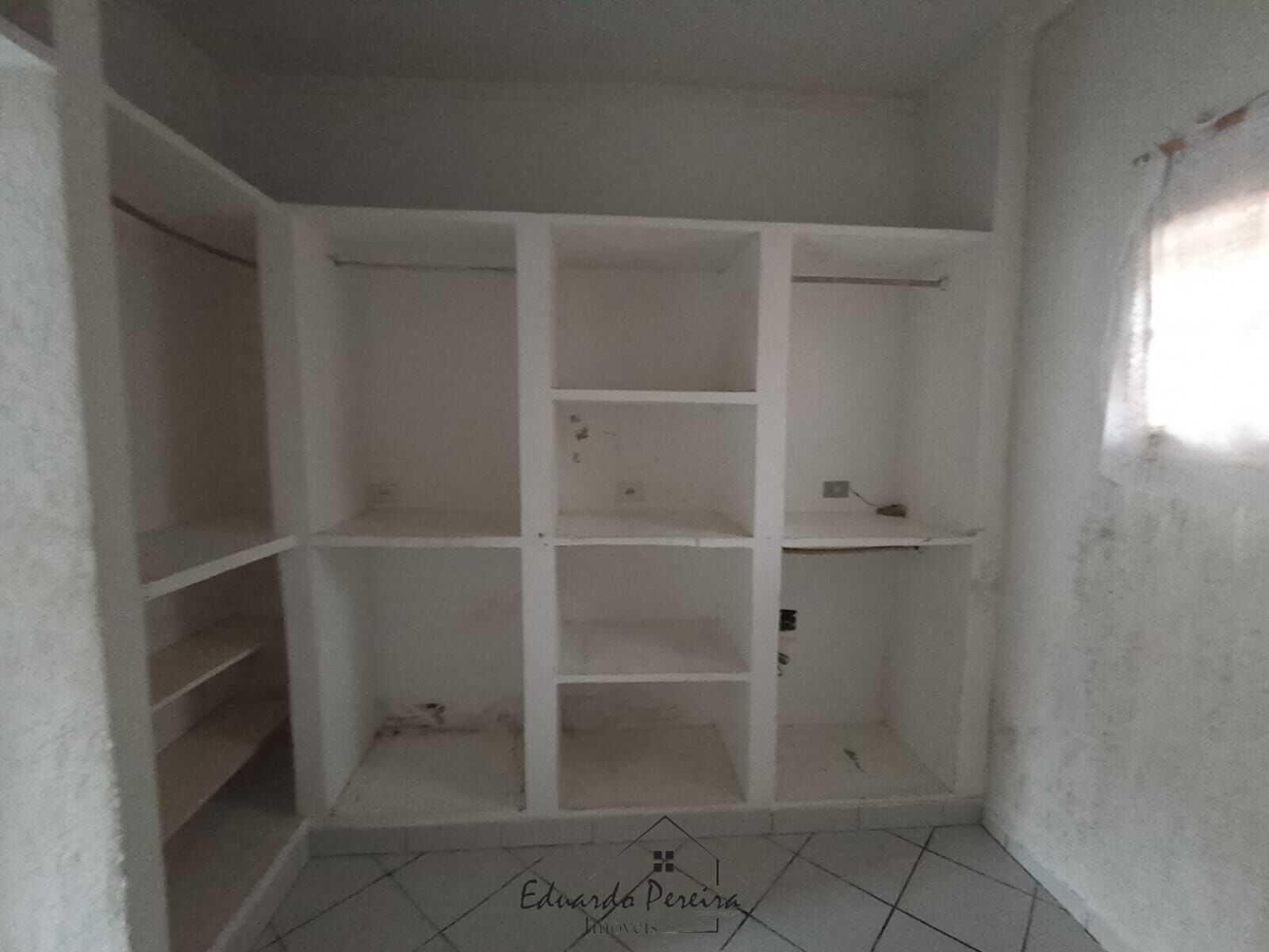 Casa à venda com 2 quartos, 250m² - Foto 21