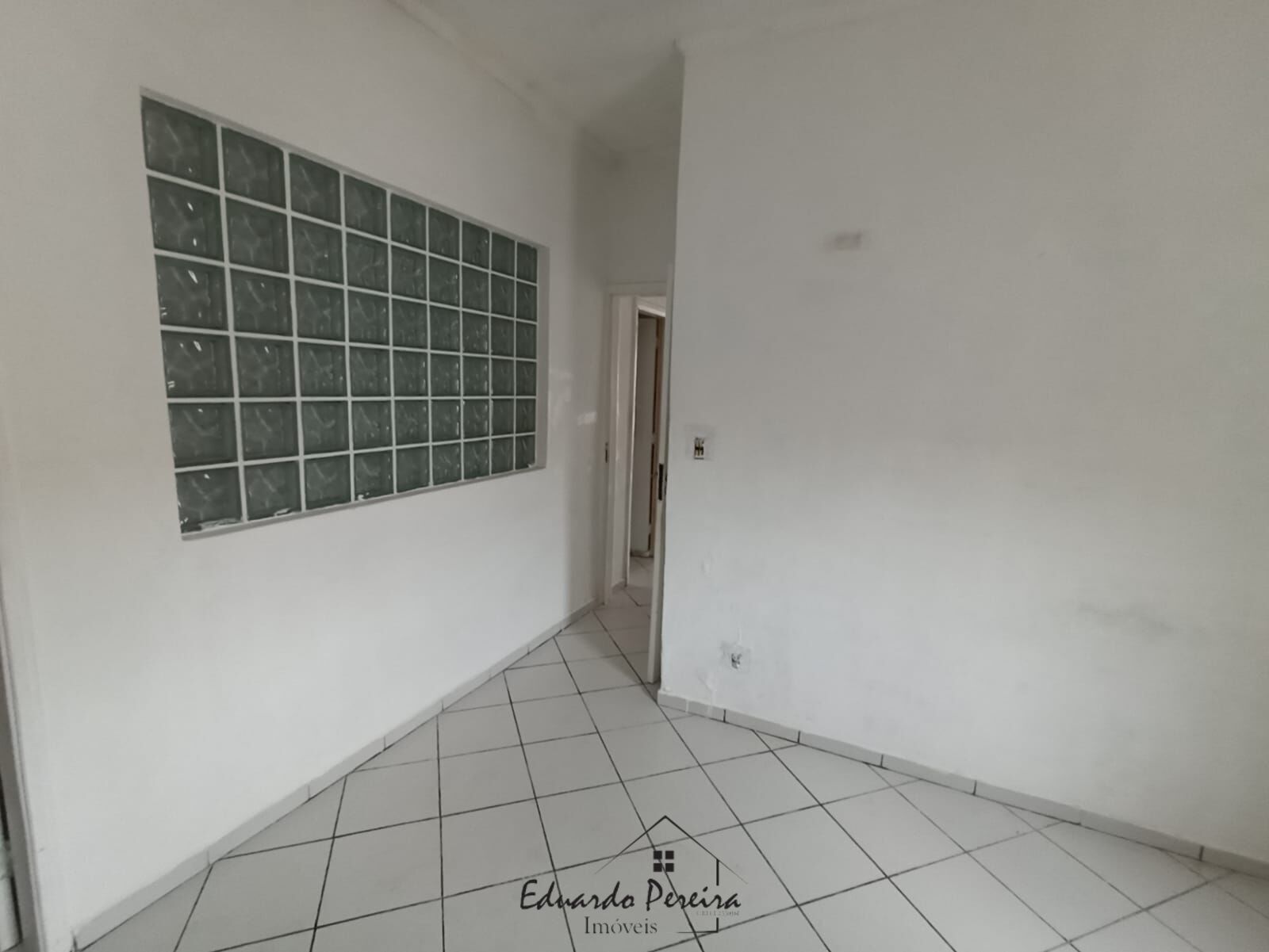 Casa à venda com 2 quartos, 250m² - Foto 24