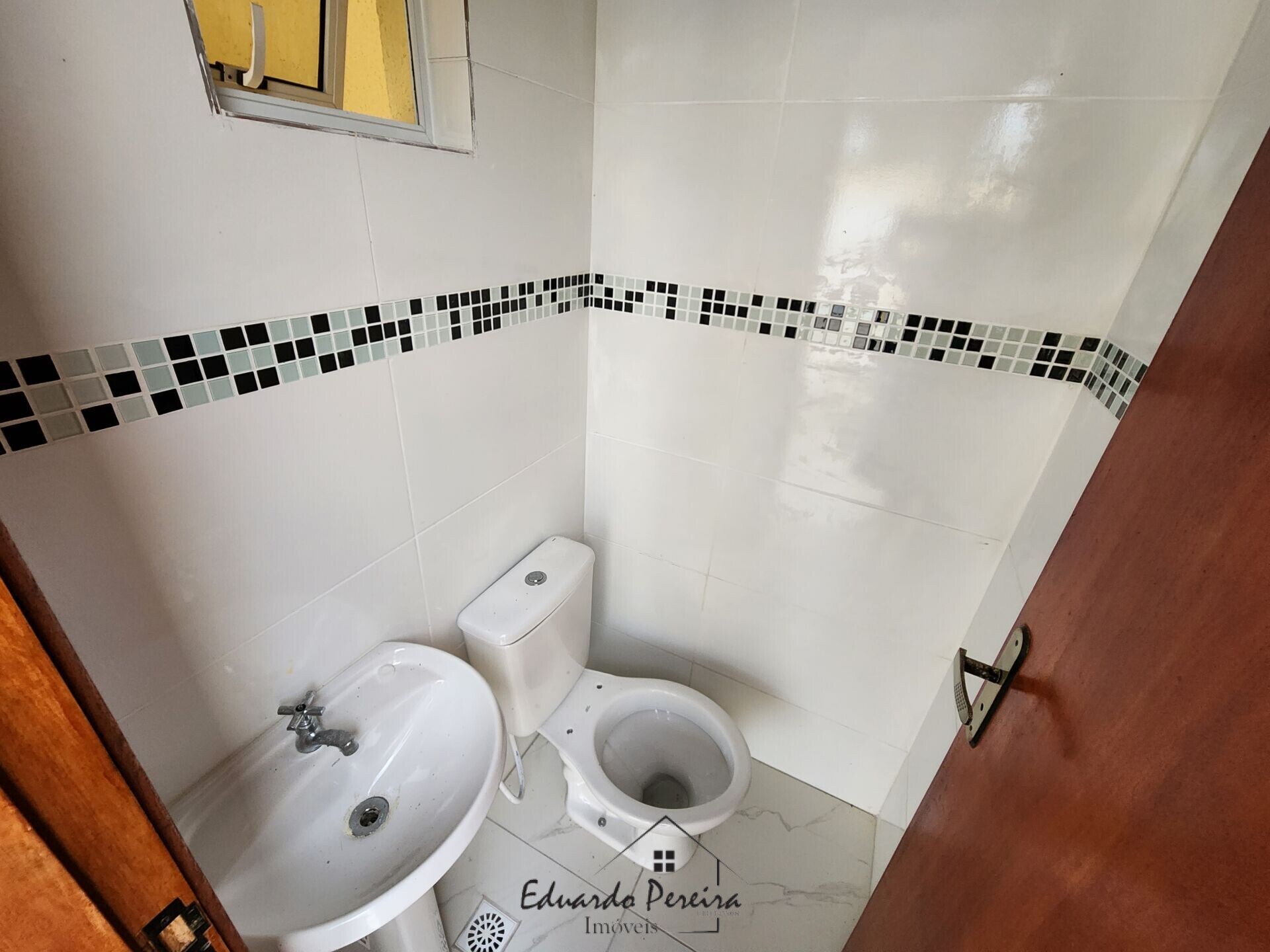 Apartamento à venda com 2 quartos, 75m² - Foto 18