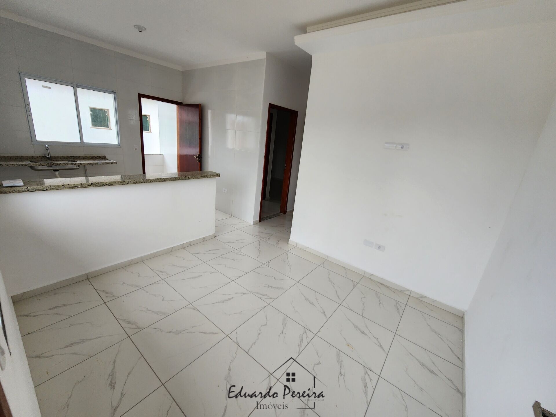 Apartamento à venda com 2 quartos, 75m² - Foto 6