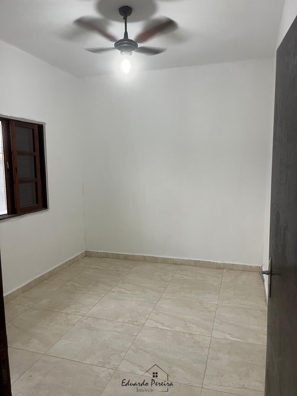 Casa à venda com 3 quartos, 97m² - Foto 19