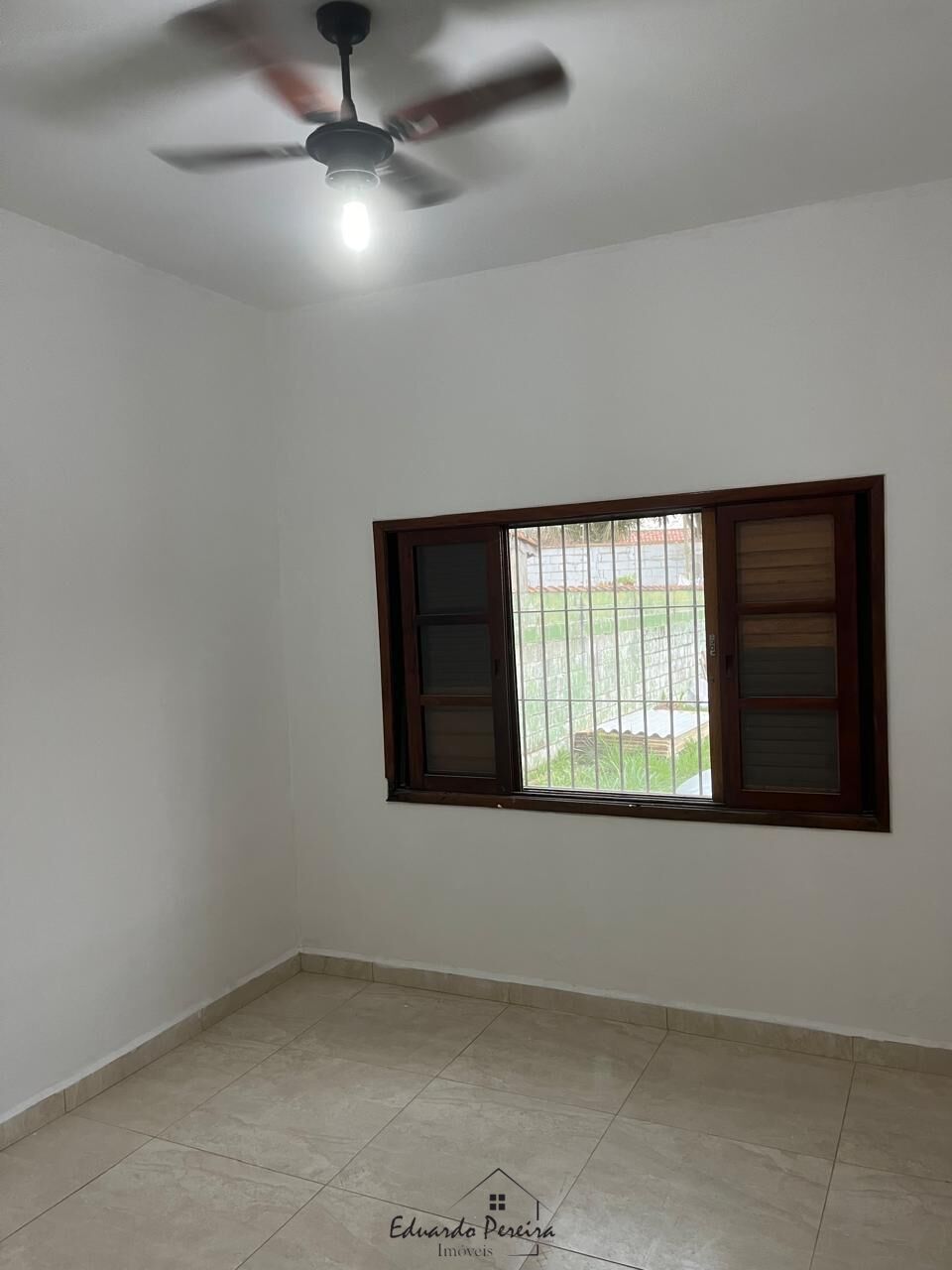 Casa à venda com 3 quartos, 97m² - Foto 16