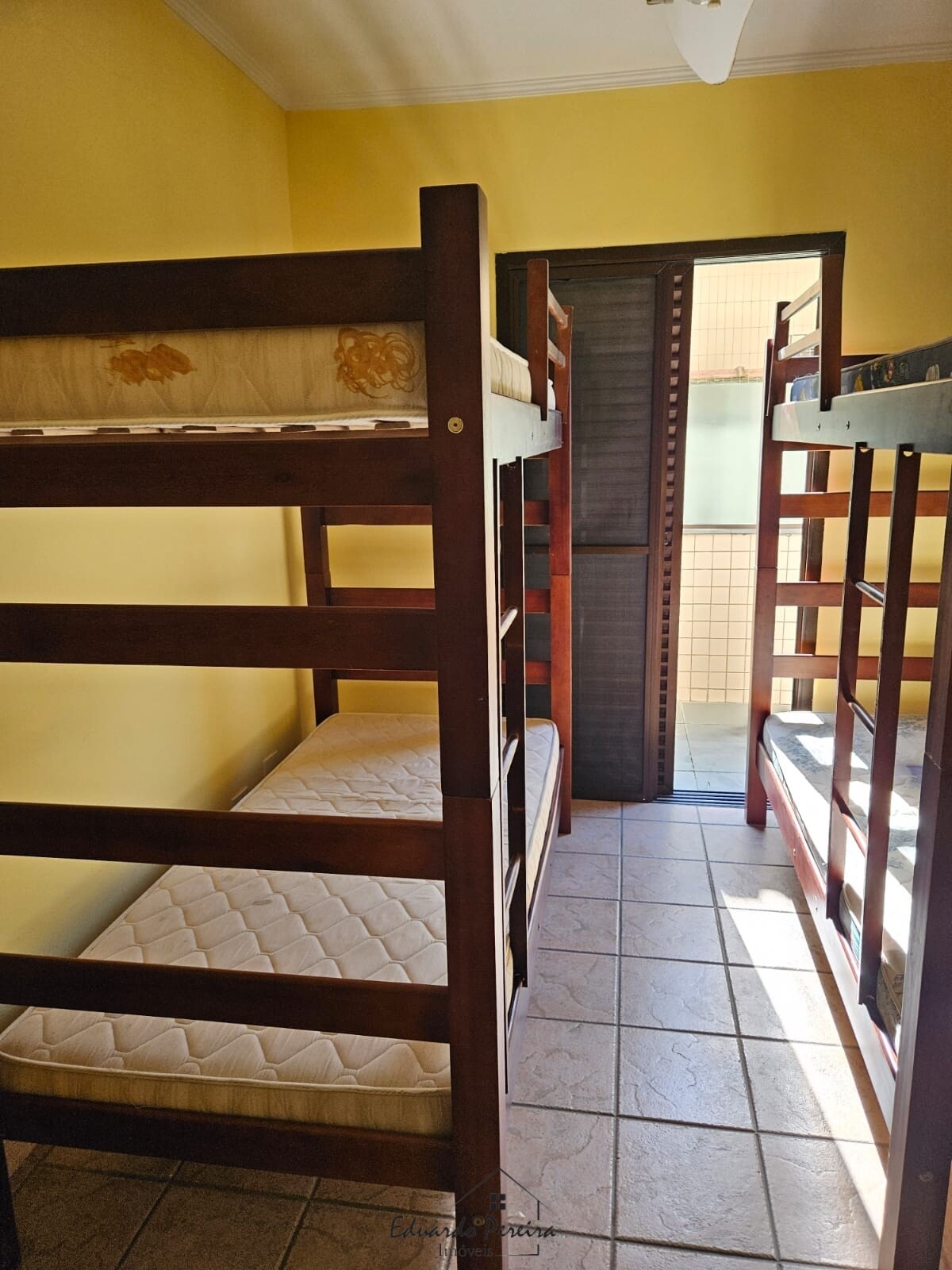 Apartamento à venda com 2 quartos, 70m² - Foto 19