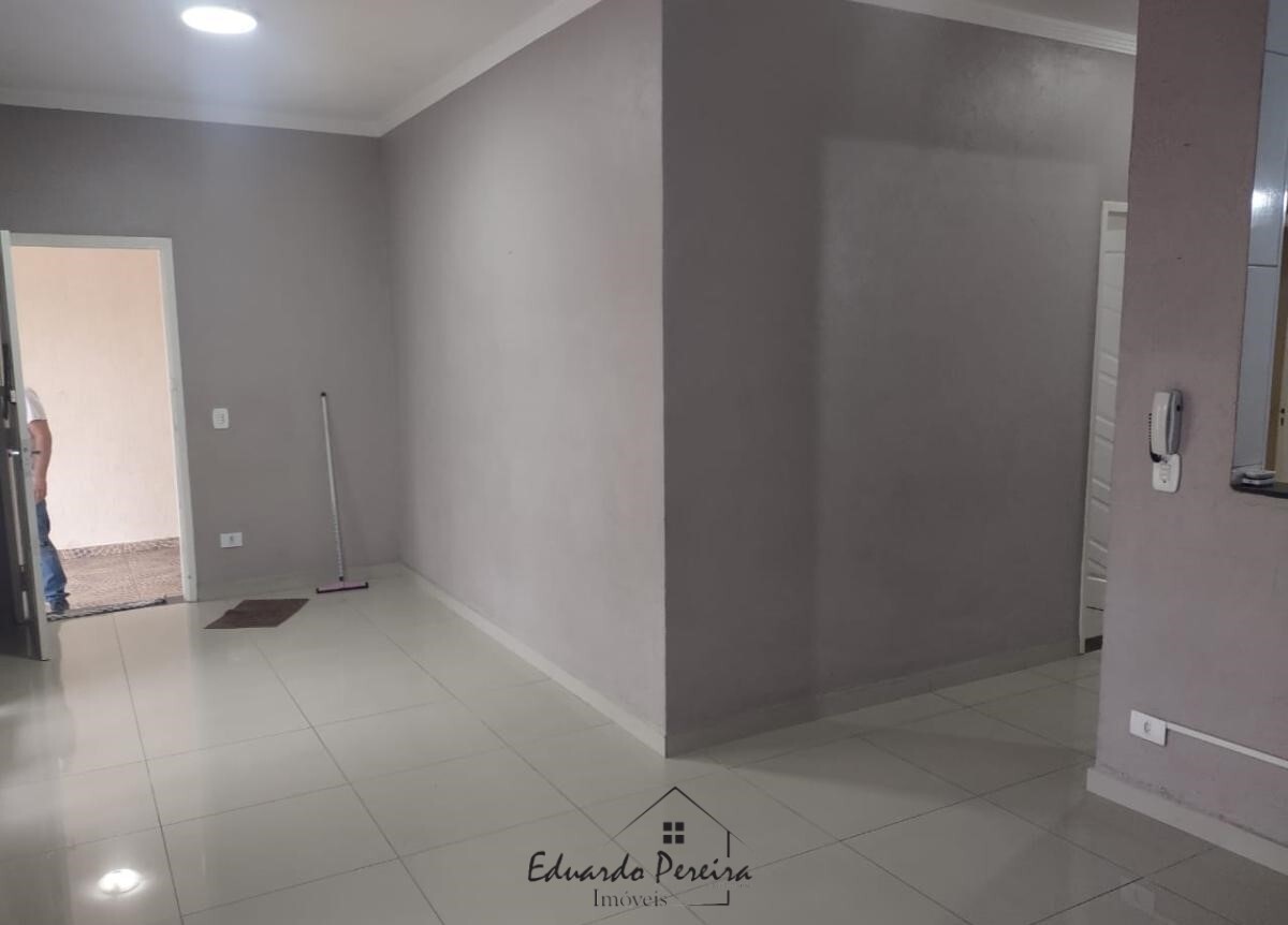 Sobrado à venda com 2 quartos, 226m² - Foto 7