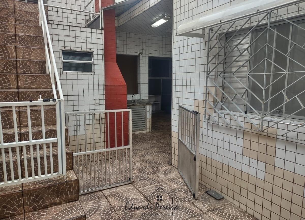 Sobrado à venda com 2 quartos, 226m² - Foto 19