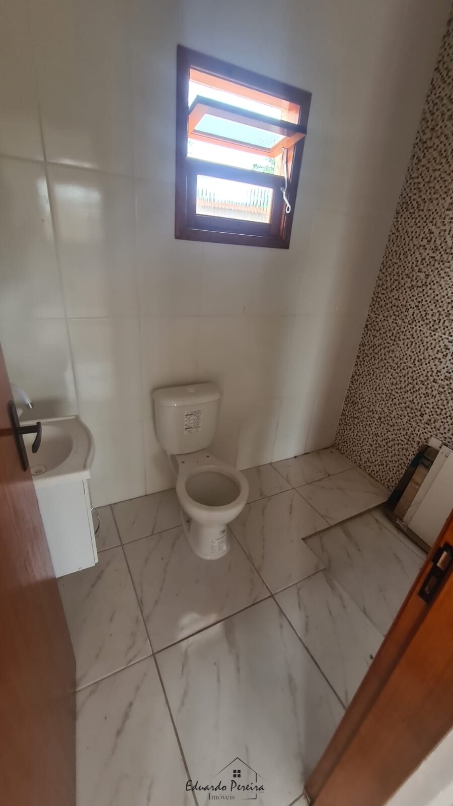 Casa à venda com 2 quartos, 58m² - Foto 11