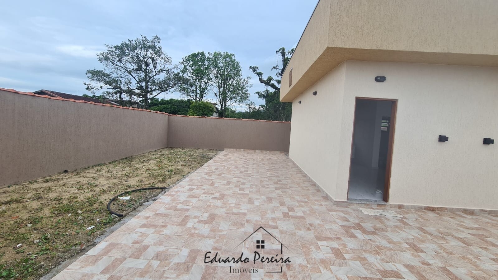 Casa à venda com 2 quartos, 58m² - Foto 14