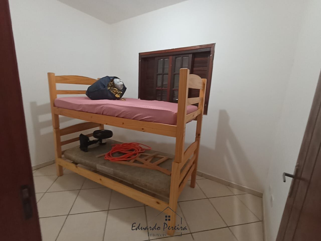 Casa à venda com 2 quartos, 64m² - Foto 10